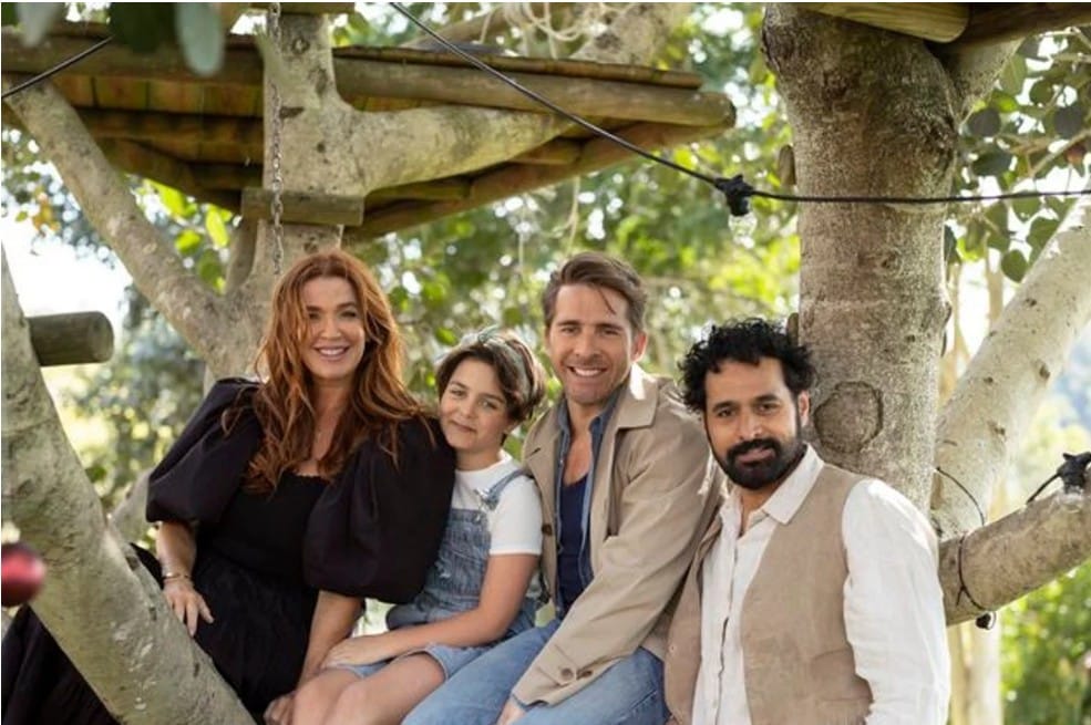 Farm fresh look for perfect country days with friends and family.